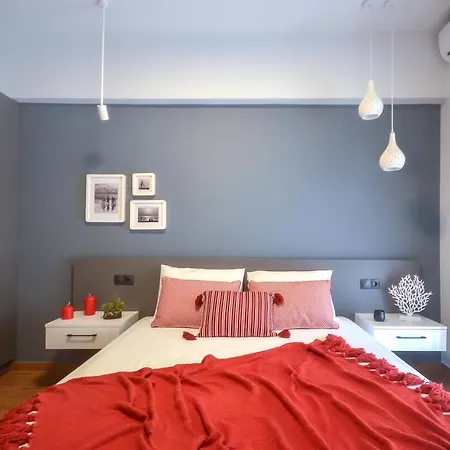 Lighthouse 17 公寓 *