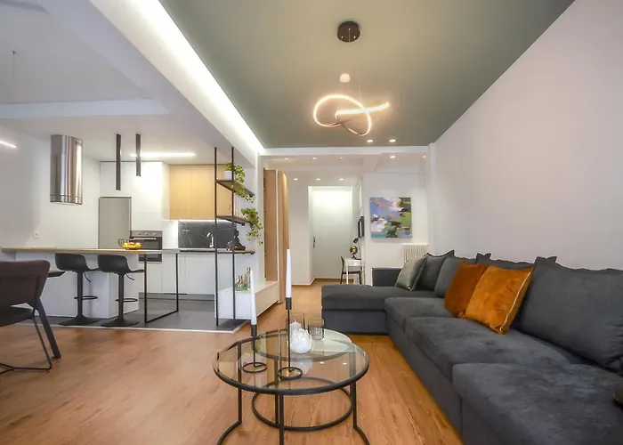 Lighthouse 17 * 塞萨洛尼基